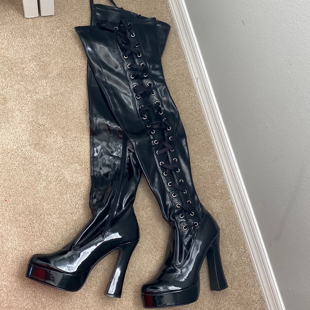 Lace and Zipper Thigh High Boots * PRICED TO SELL!!*